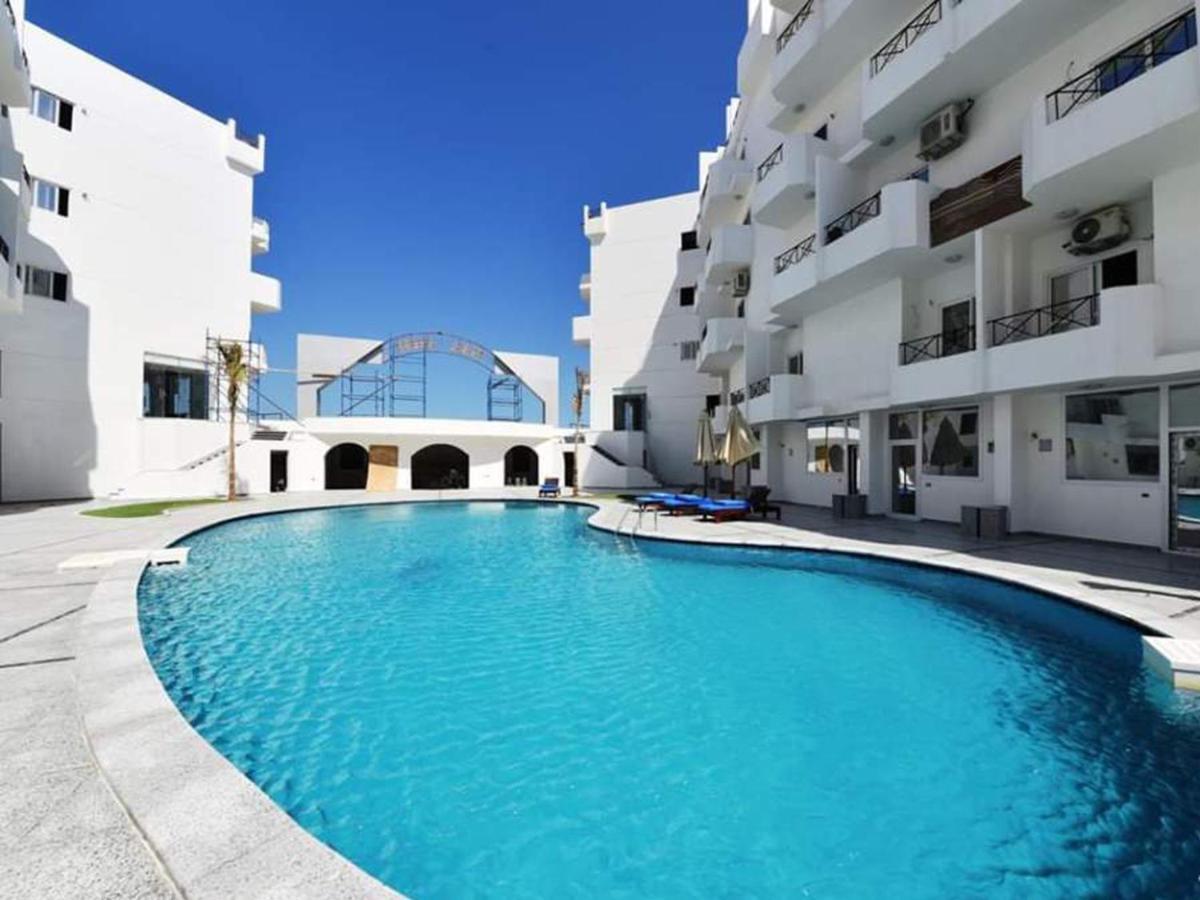Apartments Near Dolce Vita - Redsealine Gurdaka Kültér fotó