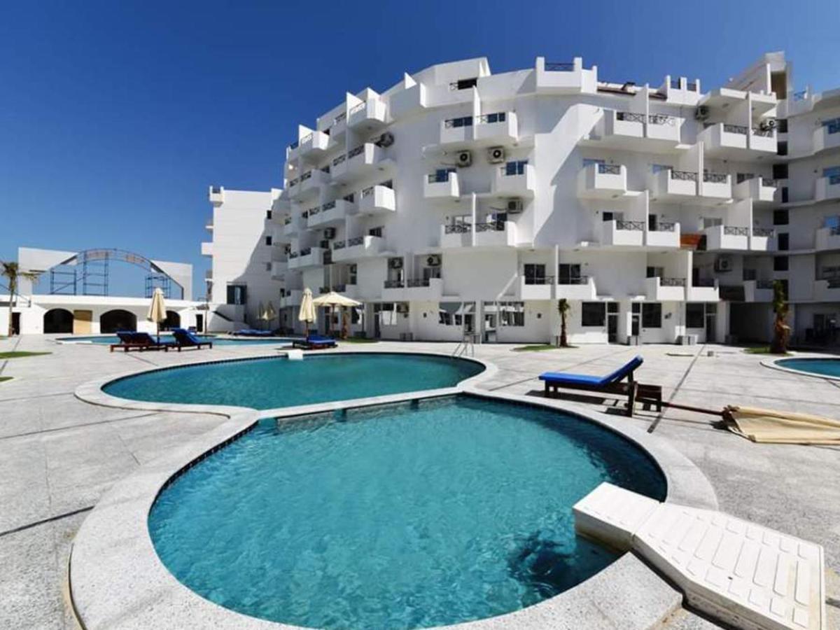 Apartments Near Dolce Vita - Redsealine Gurdaka Kültér fotó