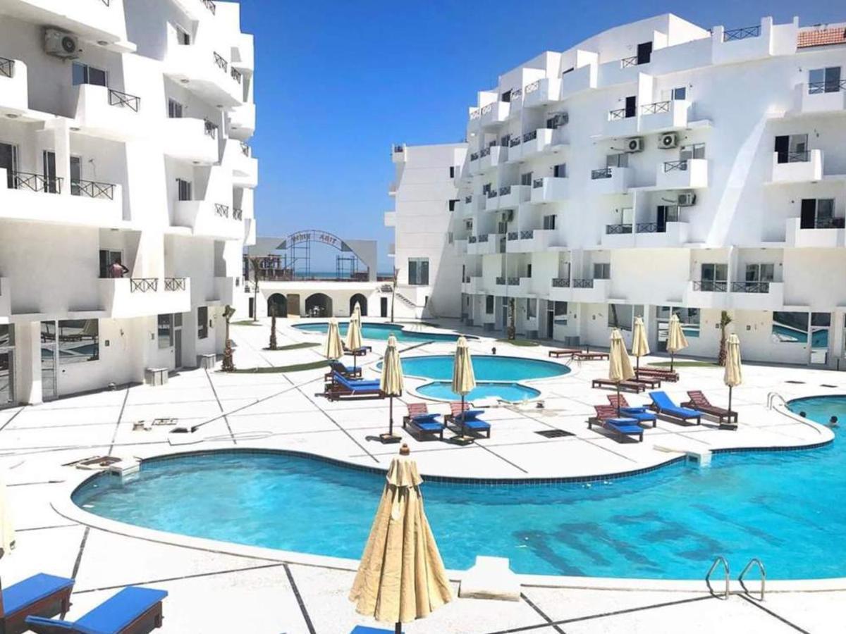 Apartments Near Dolce Vita - Redsealine Gurdaka Kültér fotó