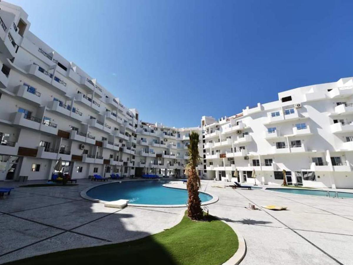 Apartments Near Dolce Vita - Redsealine Gurdaka Kültér fotó