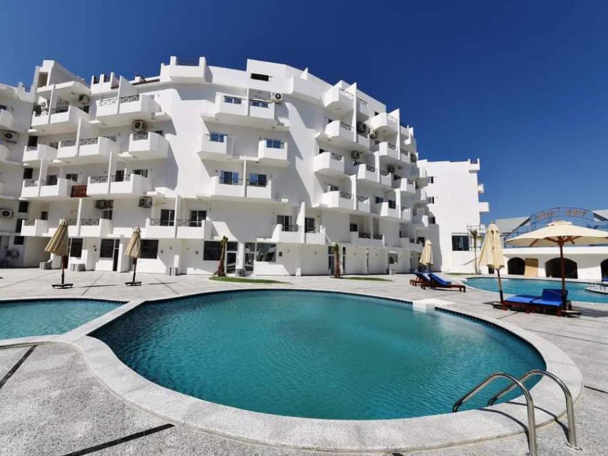Apartments Near Dolce Vita - Redsealine Gurdaka Kültér fotó