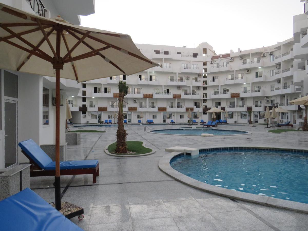 Apartments Near Dolce Vita - Redsealine Gurdaka Kültér fotó
