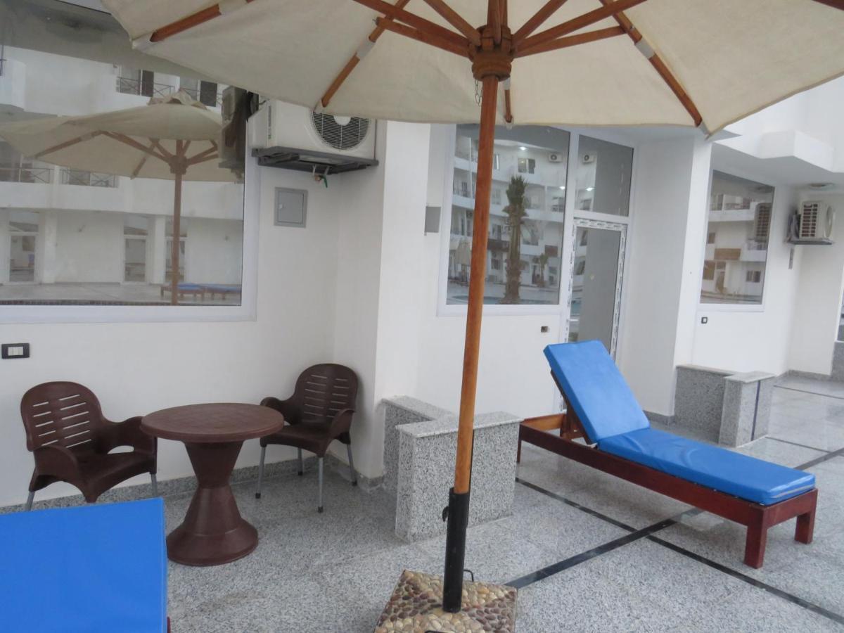 Apartments Near Dolce Vita - Redsealine Gurdaka Kültér fotó