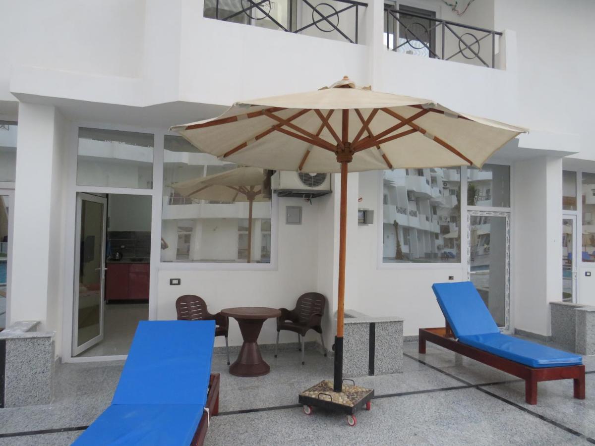 Apartments Near Dolce Vita - Redsealine Gurdaka Kültér fotó